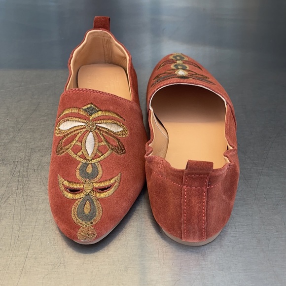 Bird of Flight embroidered suede flats. New in box from Sundance! - Picture 4 of 8